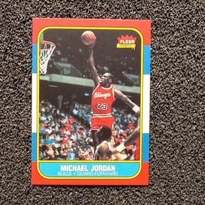 🔥 Michael Jordan '86 Fleer Basketball Rookie Card. Mint Condition!!